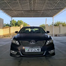 Toyota Camry 2010