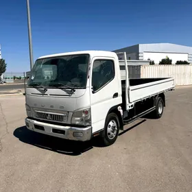 Mitsubishi Fuso 2024