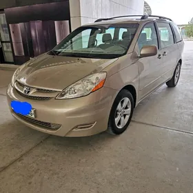 Toyota Sienna 2009