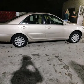 Toyota Camry 2003