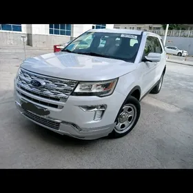 Ford Explorer 2019