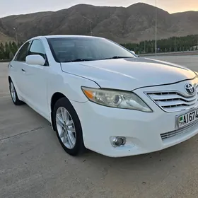 Toyota Camry 2010