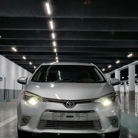 Toyota Corolla 2014