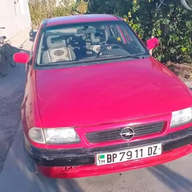 Opel Astra 1992