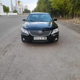 Toyota Camry 2011