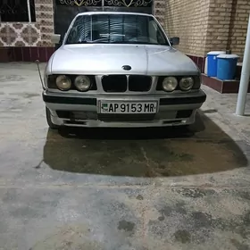 BMW 525 1993