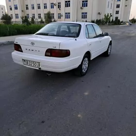 Toyota Camry 1996