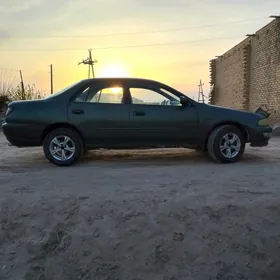 Toyota Carina 1993