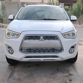 Mitsubishi Outlander 2013