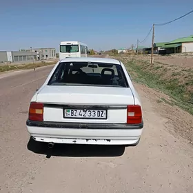 Opel Vectra 1991