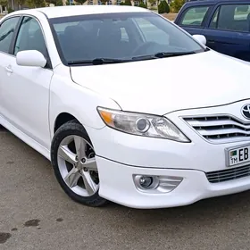 Toyota Camry 2010