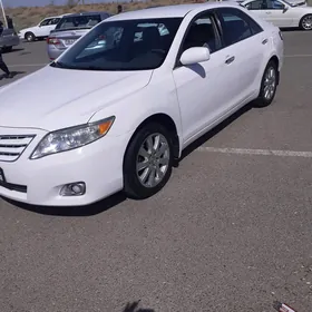 Toyota Camry 2010