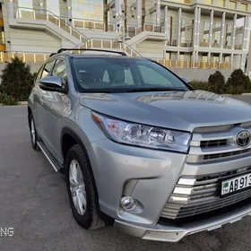 Toyota Highlander 2017