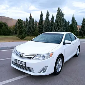 Toyota Camry 2012