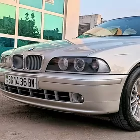 BMW E39 2002