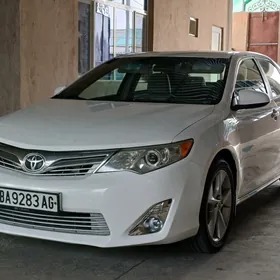 Toyota Camry 2012