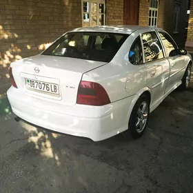 Opel Vectra 1999