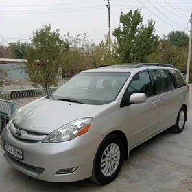 Toyota Sienna 2009