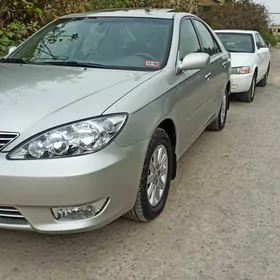 Toyota Camry 2003