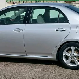 Toyota Corolla 2013