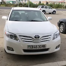 Toyota Camry 2011