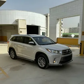 Toyota Highlander 2019