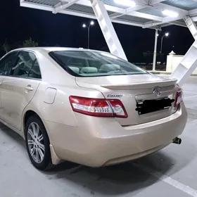 Toyota Camry 2010