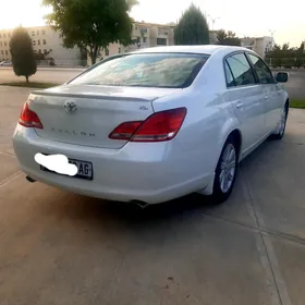 Toyota Avalon 2006