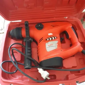 Drel hilti