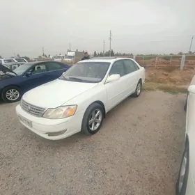 Toyota Avalon 2000