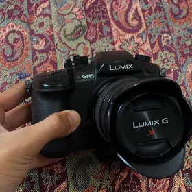 Lumixgh5 99%