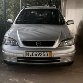 Opel Astra 2003