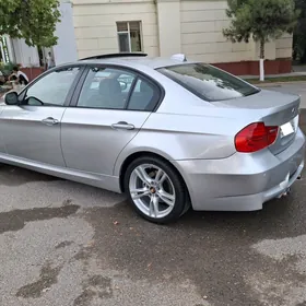 BMW 328 2010