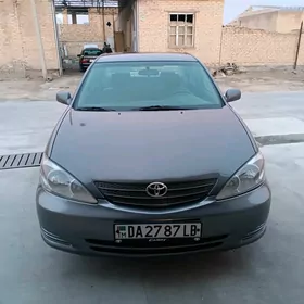 Toyota Camry 2003