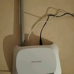 Router TP-LINK TD-W8151N