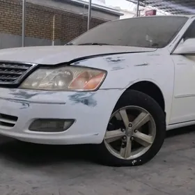 Toyota Avalon 2001