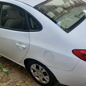 Hyundai Elantra 2010