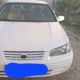 Toyota Camry 1997