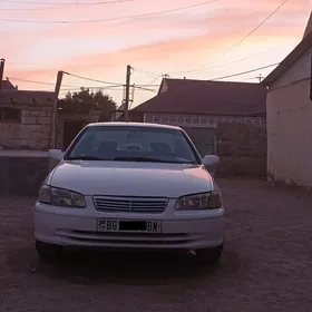 Toyota Camry 1998