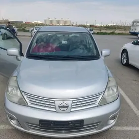 Nissan Versa 2010