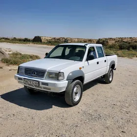 Toyota Hilux 2006