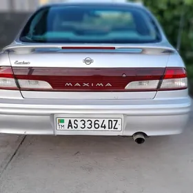 Nissan Maxima 1995