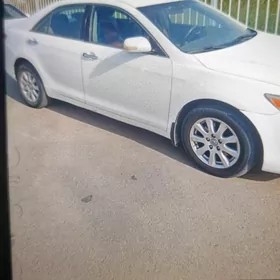 Toyota Camry 2010