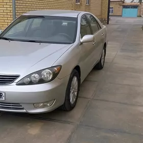 Toyota Camry 2005