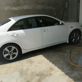 Toyota Camry 2010