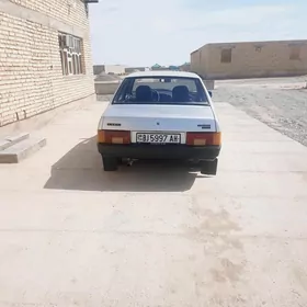 Lada 21099 2000