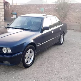 BMW 525 1992