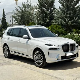 BMW X7 2023