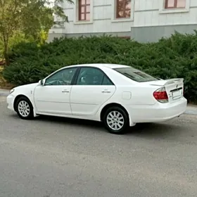 Toyota Camry 2005