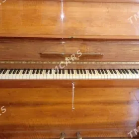 Pianino